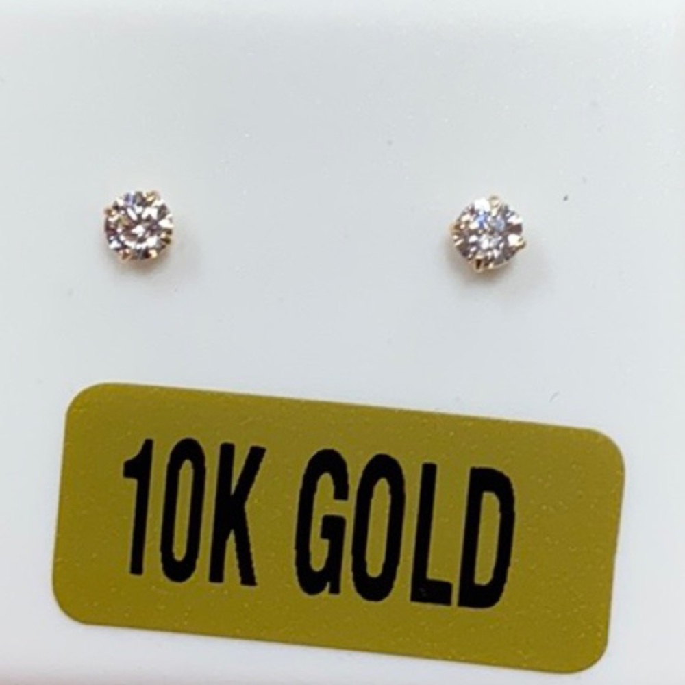 10K Yellow Gold Push Back Round cut Earrings - Picture 1 of 8